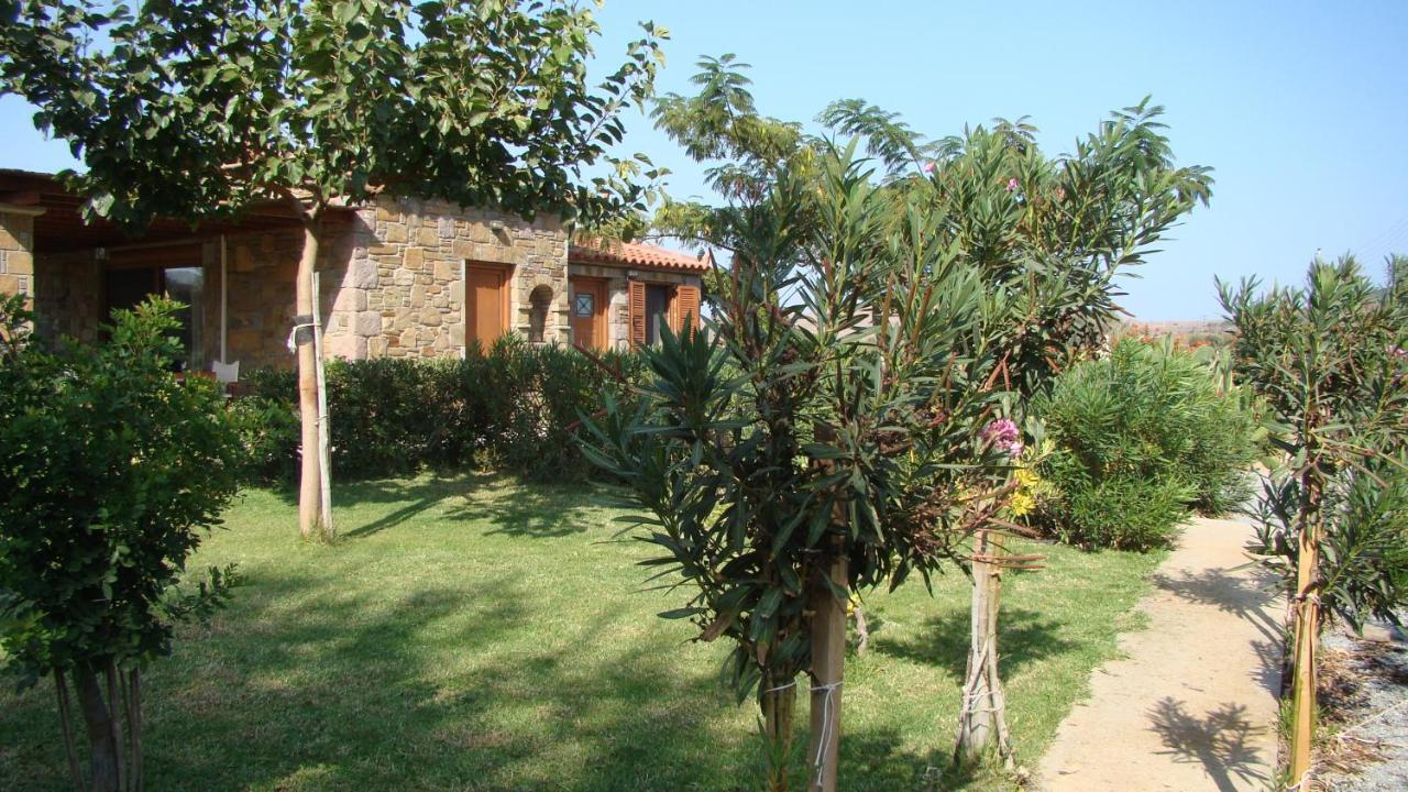 Caviro On The Beach Moúdhros Exterior foto